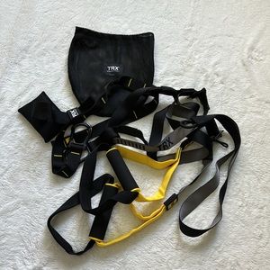 TRX suspension trainer portable gym and fitness set - never used